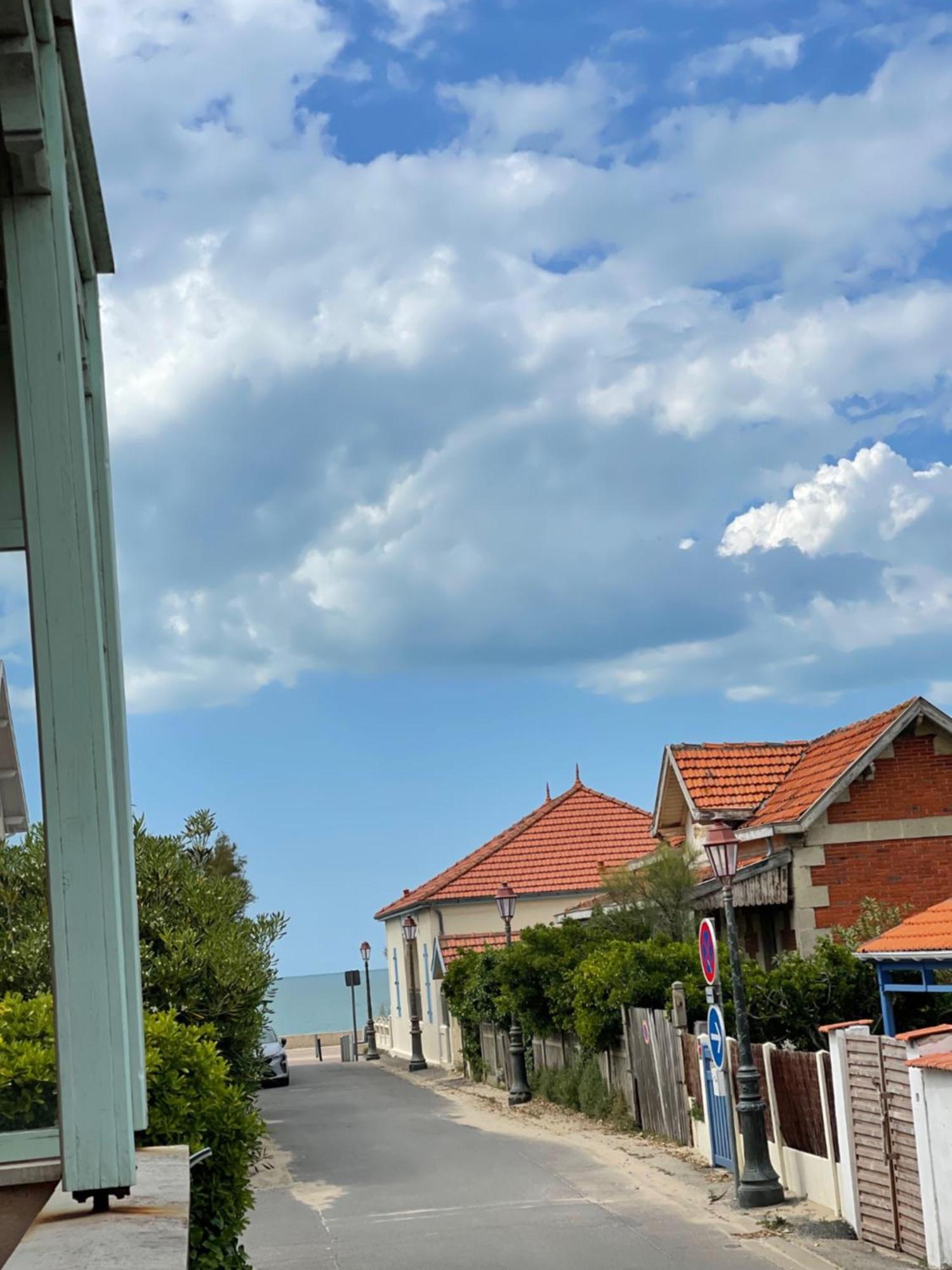 Hotel Michelet Plage Soulac-sur-Mer Exterior photo
